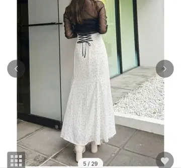 MERCURYDUO 도트 백 레이스업 머메이드 스커트