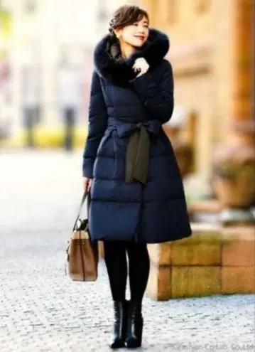 RUIRUE BOUTIQUE 럭셔리 다운 코트 A라인 네이비