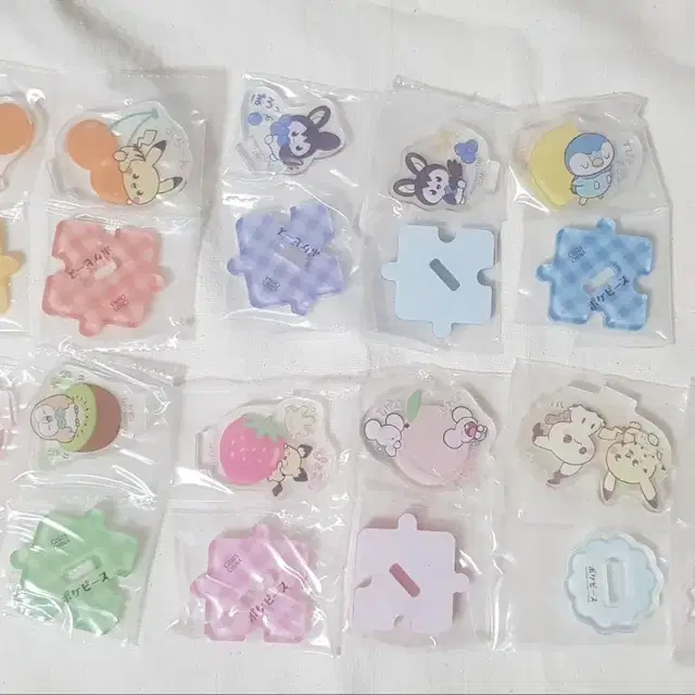 포켓피스 미니 아크릴 스탠드