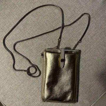 ADINA MUSE 골드 스마트폰 숄더백