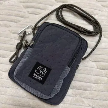 [미사용] 스튜디오 클립 딕 브루나 미피 콜라보 스마트폰 숄더