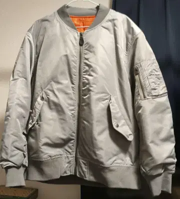 [ GU ] MA-1 점퍼 사이즈 L 그레이