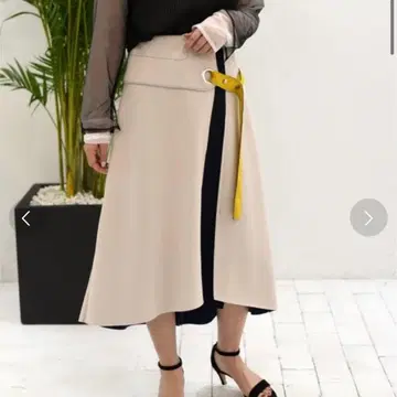 Eimee Law 플레어 스커트 베이지