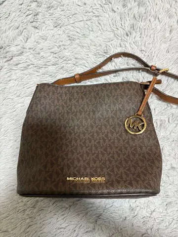 MICHAEL KORS 모노그램 숄더백