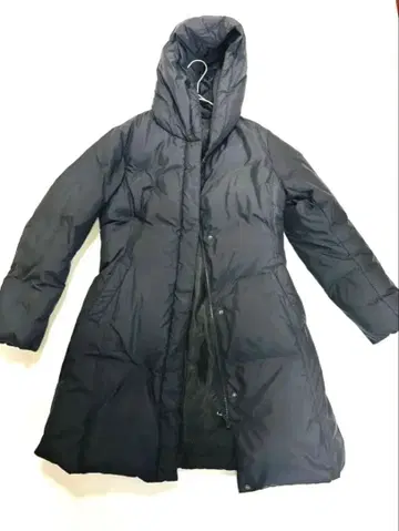 유니클로 블랙 후드 부착 롱 다운 자켓 코트 L 사이즈 세탁 가능