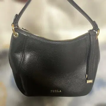 FURLA 블랙 핸드백