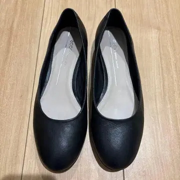 ECCO 블랙 플랫슈즈 펌프스 37 23.5