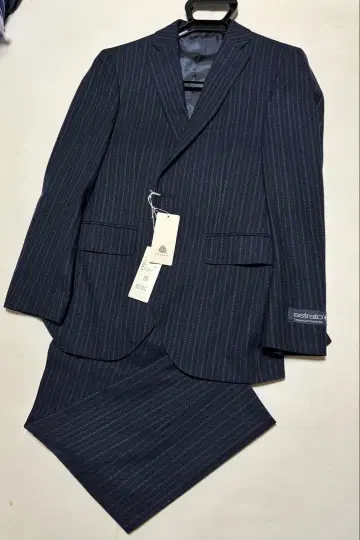 수트 컴퍼니 NEXT BLUE 라벨 수트 A4