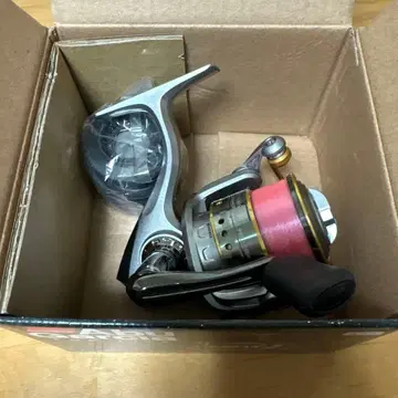 CARDINAL II 낚시릴