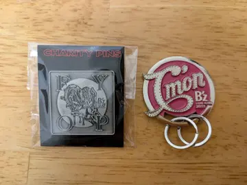 B'z FYOP 차리티 핀 배지, C'mon 키링 2점
