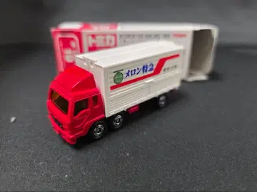 토미카 빨간 상자 19 미쓰비시 후소 윙 트럭 (일본제)