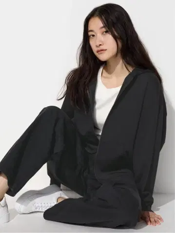 UNIQLO 드라이 맨투맨 상하의