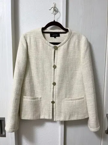 UNTITLED 노카라 자켓 사이즈 2 아이보리