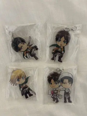 진격의 거인 제일복권 큥캐릭터 리바이 엘렌 알민 4개 세트