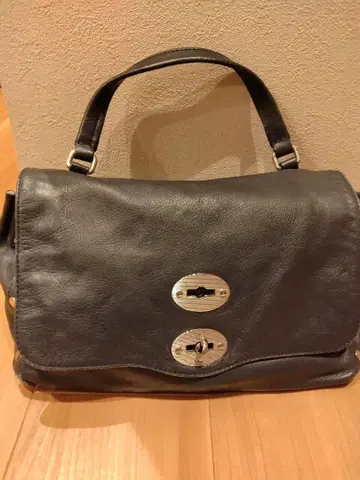 포스티나 숄더백 2way 네이비 가죽