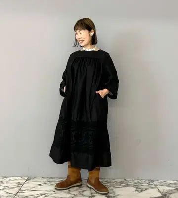 [ 새상품급 ] 현행 택 45R 개버딘 컷워크 드레스