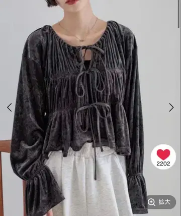 벨로아 셔링 블라우스