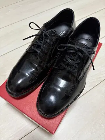 REGAL 에나멜 레이스업 슈즈 24cm