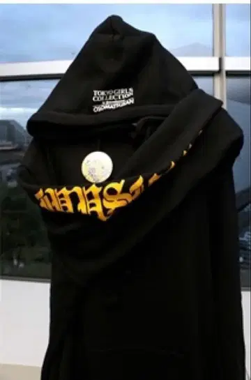 오소마츠 6쌍둥이 TGC 콜라보 후드티 쥬시마츠