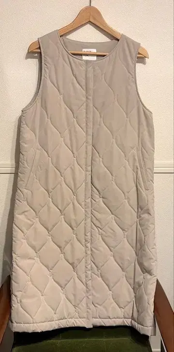 THINK FUR (싱크퍼) 퀼팅 롱 베스트