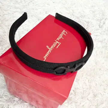 [ 레어 & 새상품급 ] 살바토레 페라가모 머리띠 간치니 머리핀