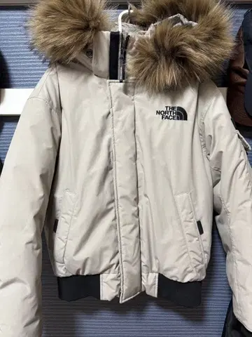 THE NORTH FACE 에코 컬렉션 다운 자켓