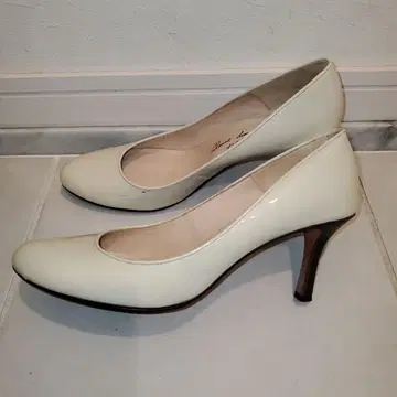 에나멜 화이트 하이힐 펌프스 24.0(38) 일본제 블루에