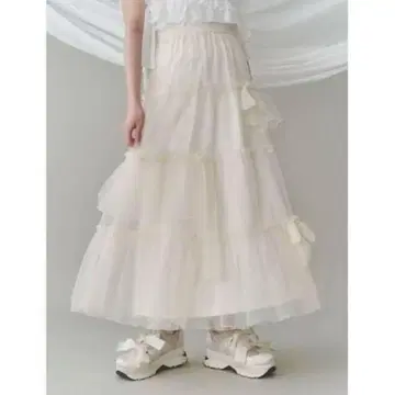 미사용 새상품 merryjenny 랜덤 리본 샤샤 스커트 아이보리