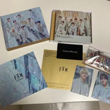 FAM 오리지널 앨범 + 포토 카드 세트 (유니버셜 뮤직 스토어)