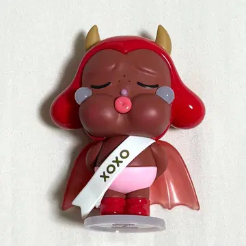 POPMART cry baby KISS KISS DEVIL VERS