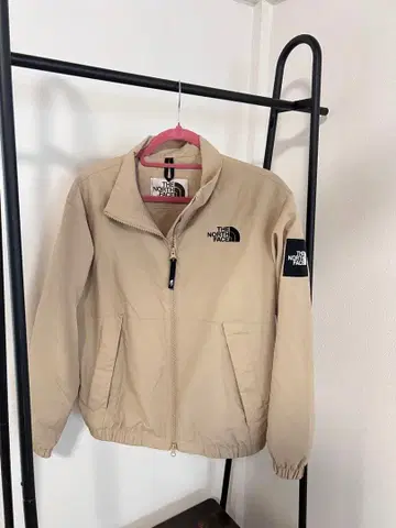 THE NORTH FACE 베이지 나일론 자켓