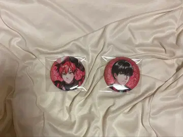 기숙사의 잘생긴 동료는 최고의 플레이메이트 캔뱃지