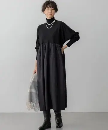 23KU [세탁 가능] 개더 콤비 니트 원피스 bk