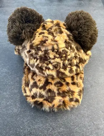 디즈니 레오파드 무늬 팬캡