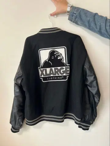 [ 컨디션 최상 ] XLARGE 바시티 자켓 블랙 XL