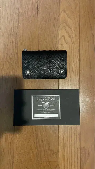 HWZN.MFG.CO.APPAREL /SILVER&LEATHER