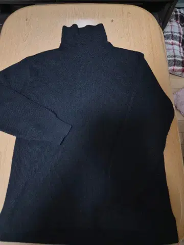 UNITED ARROWS 터틀넥 스웨터 블랙