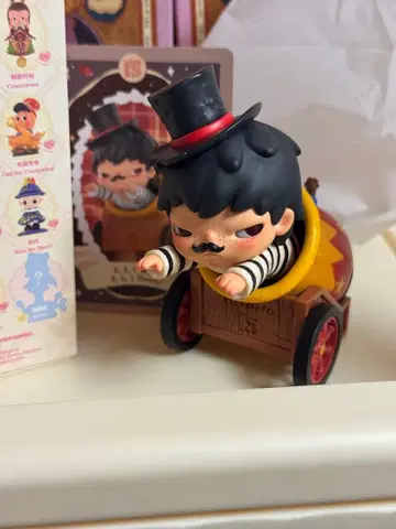 POP MART 15주년 기념 시리즈 hirono 히로노