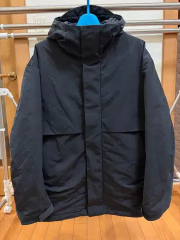 UNIQLO +j 하이브리드 다운 오버사이즈 파카 블랙 L