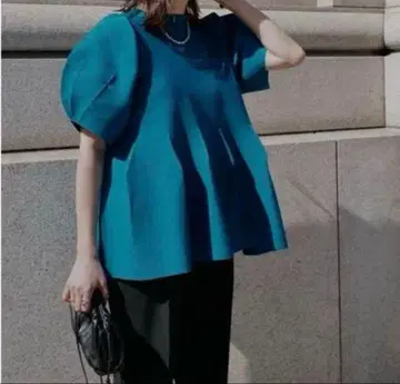 MACHATT 홀가먼트 폼 니트