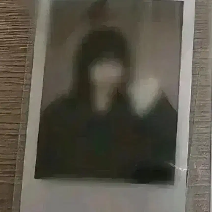 Shop polaroid signed on Bunjang Global Site - No more Korean account!