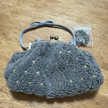 Bibiy. 완판템 ODETTE BOA CAT BAG 그레이