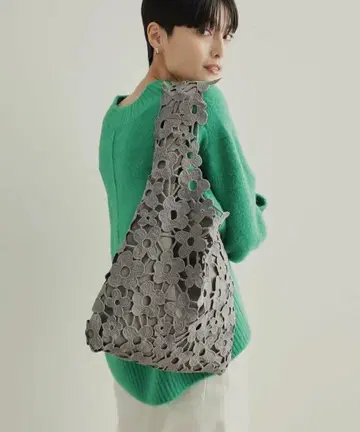 플라워 레이스 토트백 그레이 공식 완판템