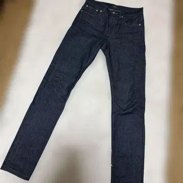 A.P.C. PETIT NEW STANDARD 27 빨간색 귀 새상품급