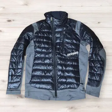 데상트 하이브리드 다운 자켓 프린트