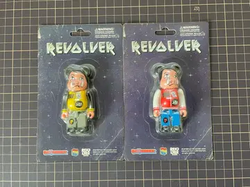 베어브릭 REVOLVER 리볼버 2종 세트 미개봉품