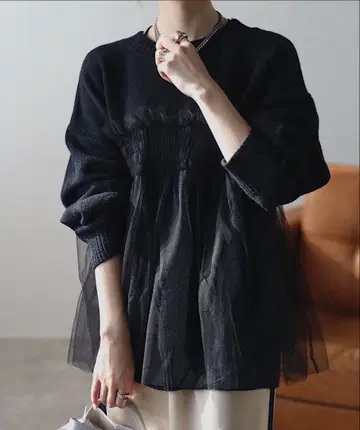 [ 새상품, 미사용 ] 튤 도킹 풀오버 니트