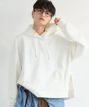 밴야드 스톰 사이드 ZIP 깔끔한 후드티