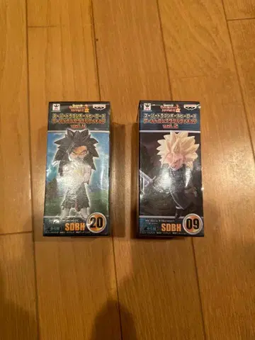 드래곤볼 피규어 SDBH 20 & 09