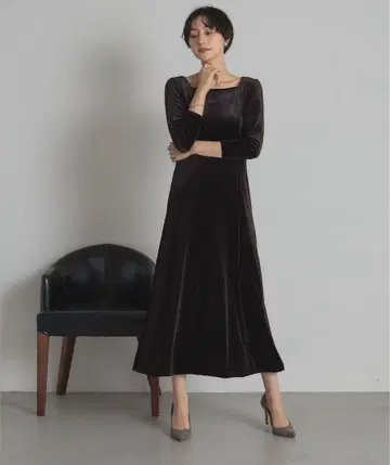 &.nostalgia 벨로아 롱 원피스 포멀